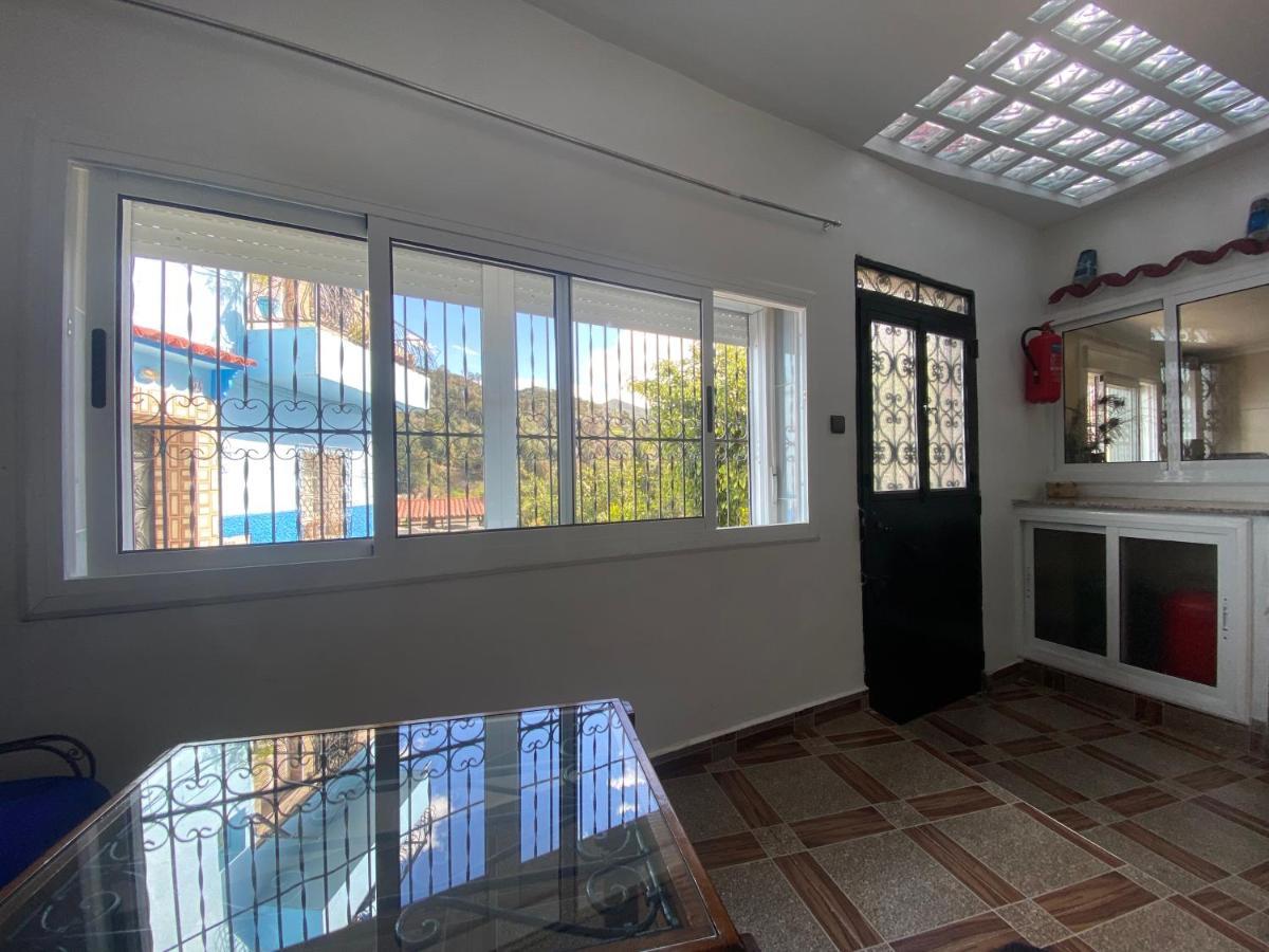 Maison D'Hote Bien Equipe Au Centre De Chefchaouen Esterno foto