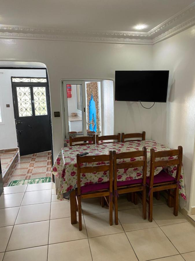 Maison D'Hote Bien Equipe Au Centre De Chefchaouen Esterno foto